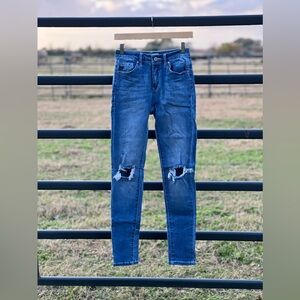 Kancan high rise/ankle length distressed skinny jeans